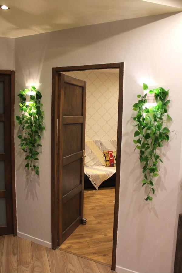 Chambre Cocooning Chez L'Habitant Вилньов-льо-Роа Екстериор снимка